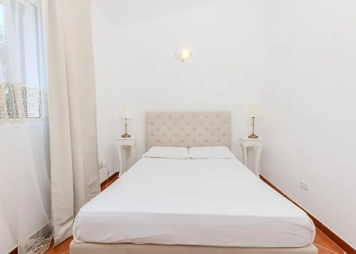 Semesterbostad Casa Delle Brezze - A Due Passi Dalla Riva